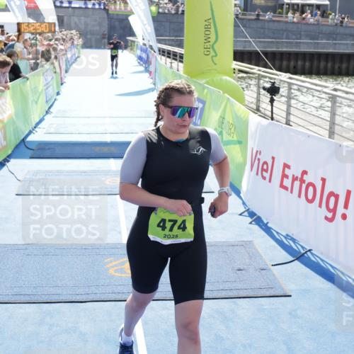 10.08.2025 - GEWOBA Citytriathlon Bremen H.Heesch http://msf.ph/oto/8555713 10.08.2025 15:25:05 Ziel 59, 280, 453, 474 meine-sportfotos.de