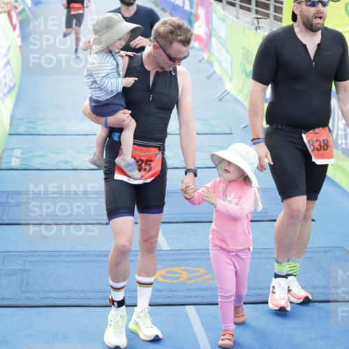 10.08.2025 - GEWOBA Citytriathlon Bremen H.Heesch http://msf.ph/oto/8555716 10.08.2025 14:20:51 Ziel 732, 735, 790, 838, 921 meine-sportfotos.de