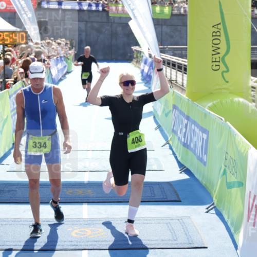 10.08.2025 - GEWOBA Citytriathlon Bremen H.Heesch http://msf.ph/oto/8555768 10.08.2025 15:25:44 Ziel 306, 334, 408 meine-sportfotos.de