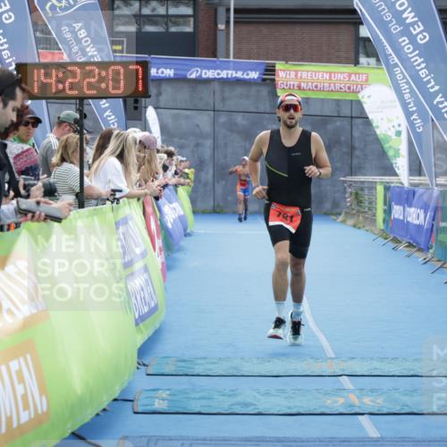 10.08.2025 - GEWOBA Citytriathlon Bremen H.Heesch http://msf.ph/oto/8555796 10.08.2025 14:22:10 Ziel 781 meine-sportfotos.de