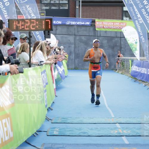 10.08.2025 - GEWOBA Citytriathlon Bremen H.Heesch http://msf.ph/oto/8555818 10.08.2025 14:22:21 Ziel 655, 781 meine-sportfotos.de