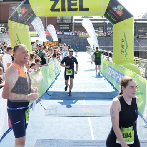 10.08.2025 - GEWOBA Citytriathlon Bremen H.Heesch http://msf.ph/oto/8555909 10.08.2025 15:26:17 Ziel 130, 205, 303, 404 meine-sportfotos.de