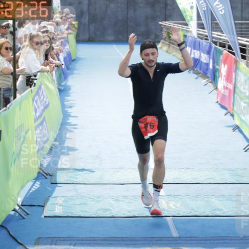 10.08.2025 - GEWOBA Citytriathlon Bremen H.Heesch http://msf.ph/oto/8555916 10.08.2025 14:23:29 Ziel 676 meine-sportfotos.de