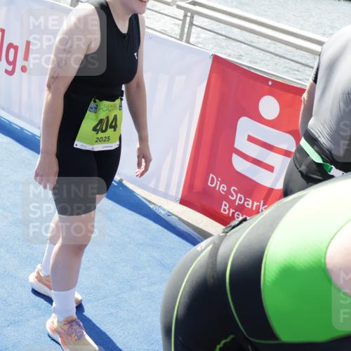 10.08.2025 - GEWOBA Citytriathlon Bremen H.Heesch http://msf.ph/oto/8555930 10.08.2025 15:26:20 Ziel 130, 200 meine-sportfotos.de