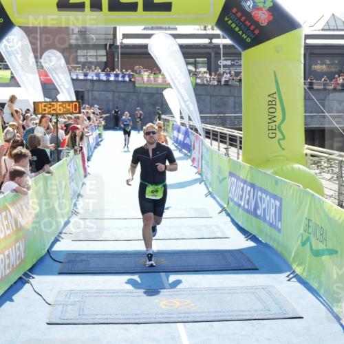 10.08.2025 - GEWOBA Citytriathlon Bremen H.Heesch http://msf.ph/oto/8555967 10.08.2025 15:26:44 Ziel 86, 401, 441 meine-sportfotos.de