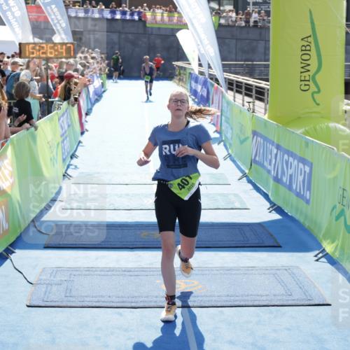 10.08.2025 - GEWOBA Citytriathlon Bremen H.Heesch http://msf.ph/oto/8556002 10.08.2025 15:26:51 Ziel 86, 401, 441 meine-sportfotos.de