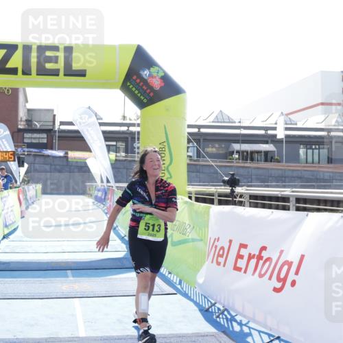 10.08.2025 - GEWOBA Citytriathlon Bremen H.Heesch http://msf.ph/oto/8556013 10.08.2025 16:03:49 Ziel 513 meine-sportfotos.de
