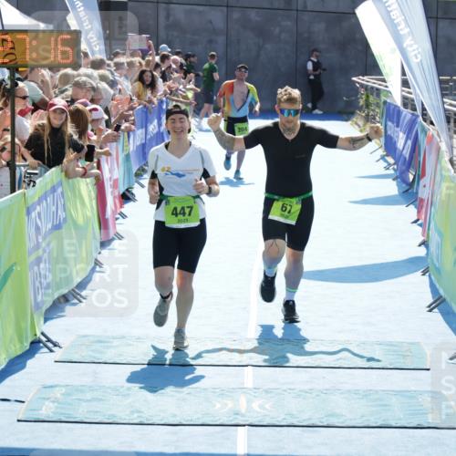 10.08.2025 - GEWOBA Citytriathlon Bremen H.Heesch http://msf.ph/oto/8556081 10.08.2025 15:27:20 Ziel 67, 103, 204, 447 meine-sportfotos.de