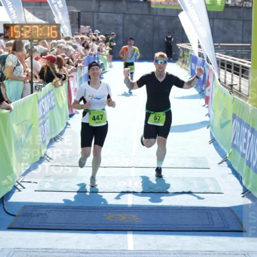 10.08.2025 - GEWOBA Citytriathlon Bremen H.Heesch http://msf.ph/oto/8556089 10.08.2025 15:27:20 Ziel 67, 103, 204, 447 meine-sportfotos.de