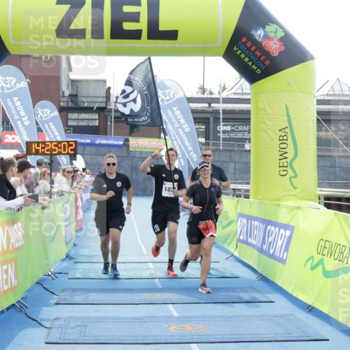 10.08.2025 - GEWOBA Citytriathlon Bremen H.Heesch http://msf.ph/oto/8556117 10.08.2025 14:25:05 Ziel 765, 894, 964, 1023 meine-sportfotos.de