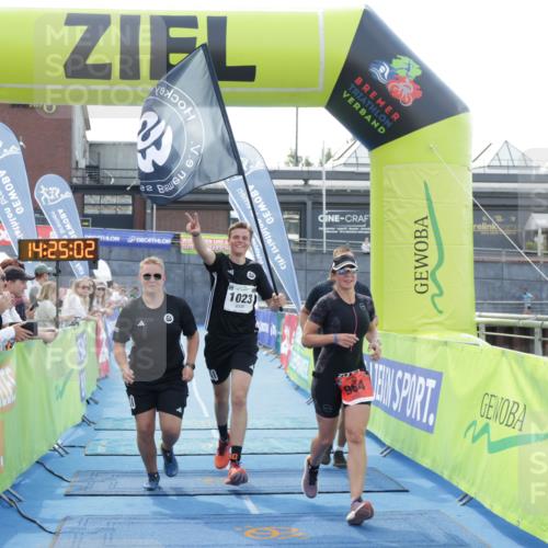 10.08.2025 - GEWOBA Citytriathlon Bremen H.Heesch http://msf.ph/oto/8556123 10.08.2025 14:25:06 Ziel 765, 894, 964, 1023 meine-sportfotos.de