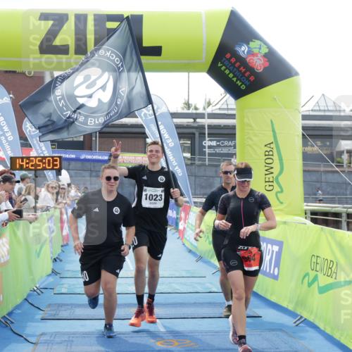 10.08.2025 - GEWOBA Citytriathlon Bremen H.Heesch http://msf.ph/oto/8556126 10.08.2025 14:25:06 Ziel 765, 894, 964, 1023 meine-sportfotos.de