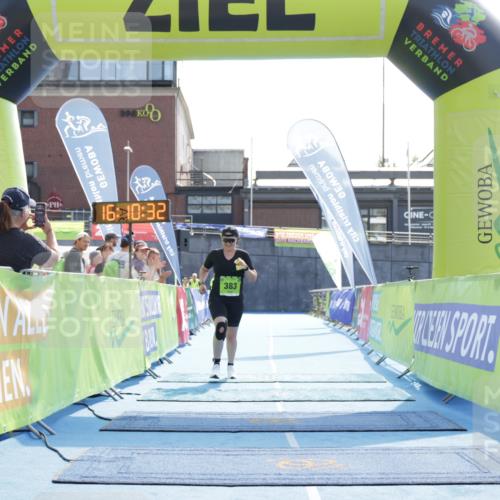 10.08.2025 - GEWOBA Citytriathlon Bremen H.Heesch http://msf.ph/oto/8556223 10.08.2025 16:10:36 Ziel 383 meine-sportfotos.de