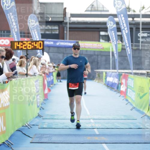 10.08.2025 - GEWOBA Citytriathlon Bremen H.Heesch http://msf.ph/oto/8556250 10.08.2025 14:26:44 Ziel 707, 776 meine-sportfotos.de