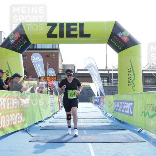 10.08.2025 - GEWOBA Citytriathlon Bremen H.Heesch http://msf.ph/oto/8556258 10.08.2025 16:10:37 Ziel 383 meine-sportfotos.de