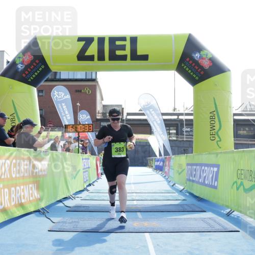 10.08.2025 - GEWOBA Citytriathlon Bremen H.Heesch http://msf.ph/oto/8556261 10.08.2025 16:10:37 Ziel 383 meine-sportfotos.de