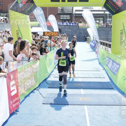 10.08.2025 - GEWOBA Citytriathlon Bremen H.Heesch http://msf.ph/oto/8556265 10.08.2025 15:28:02 Ziel 283, 395, 403 meine-sportfotos.de