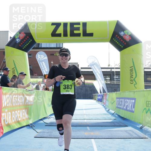 10.08.2025 - GEWOBA Citytriathlon Bremen H.Heesch http://msf.ph/oto/8556275 10.08.2025 16:10:38 Ziel 383 meine-sportfotos.de