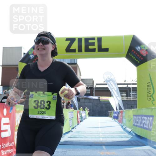 10.08.2025 - GEWOBA Citytriathlon Bremen H.Heesch http://msf.ph/oto/8556323 10.08.2025 16:10:39 Ziel 383 meine-sportfotos.de