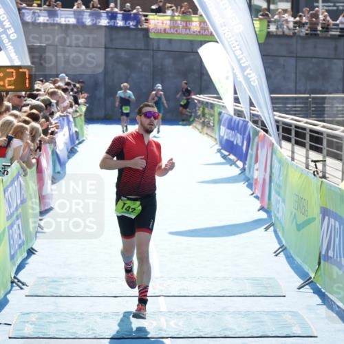 10.08.2025 - GEWOBA Citytriathlon Bremen H.Heesch http://msf.ph/oto/8556385 10.08.2025 15:28:31 Ziel 142, 166, 418 meine-sportfotos.de