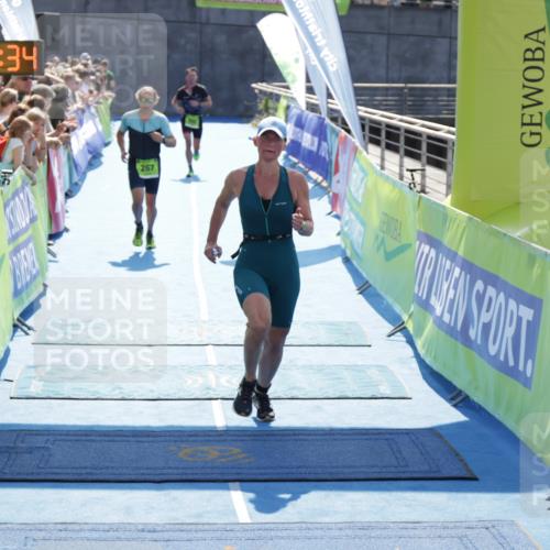 10.08.2025 - GEWOBA Citytriathlon Bremen H.Heesch http://msf.ph/oto/8556421 10.08.2025 15:28:38 Ziel 142, 202, 267, 532 meine-sportfotos.de