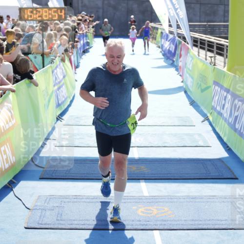 10.08.2025 - GEWOBA Citytriathlon Bremen H.Heesch http://msf.ph/oto/8556499 10.08.2025 15:28:58 Ziel 499 meine-sportfotos.de