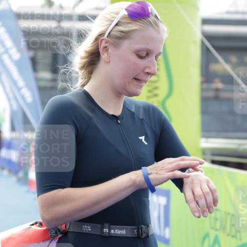 10.08.2025 - GEWOBA Citytriathlon Bremen H.Heesch http://msf.ph/oto/8556527 10.08.2025 14:29:22 Ziel 591, 794, 842, 946, 963 meine-sportfotos.de