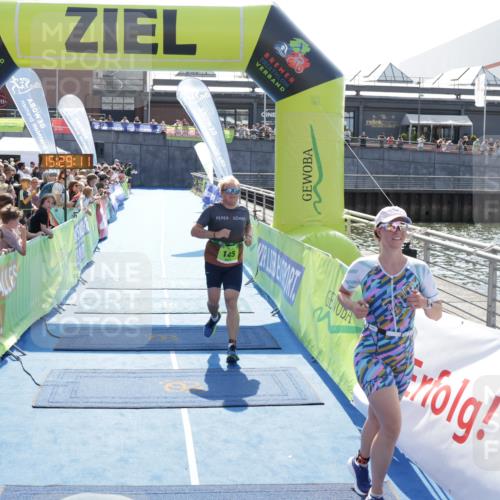 10.08.2025 - GEWOBA Citytriathlon Bremen H.Heesch http://msf.ph/oto/8556558 10.08.2025 15:29:15 Ziel 145, 326, 349 meine-sportfotos.de
