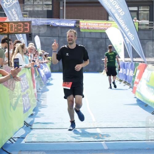 10.08.2025 - GEWOBA Citytriathlon Bremen H.Heesch http://msf.ph/oto/8556597 10.08.2025 14:30:37 Ziel 810 meine-sportfotos.de