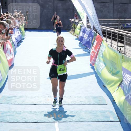 10.08.2025 - GEWOBA Citytriathlon Bremen H.Heesch http://msf.ph/oto/8556619 10.08.2025 15:30:04 Ziel 221, 487 meine-sportfotos.de