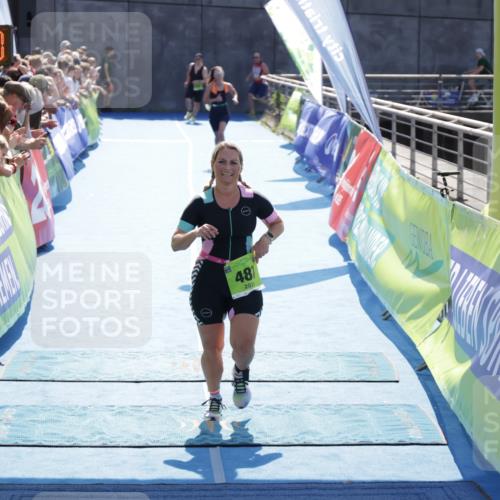 10.08.2025 - GEWOBA Citytriathlon Bremen H.Heesch http://msf.ph/oto/8556621 10.08.2025 15:30:04 Ziel 221, 487 meine-sportfotos.de