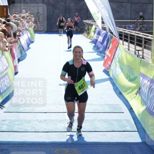 10.08.2025 - GEWOBA Citytriathlon Bremen H.Heesch http://msf.ph/oto/8556622 10.08.2025 15:30:05 Ziel 221, 405, 487 meine-sportfotos.de