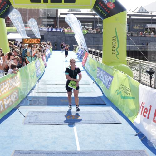 10.08.2025 - GEWOBA Citytriathlon Bremen H.Heesch http://msf.ph/oto/8556629 10.08.2025 15:30:06 Ziel 221, 405, 487 meine-sportfotos.de