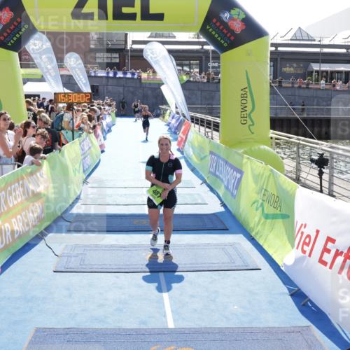 10.08.2025 - GEWOBA Citytriathlon Bremen H.Heesch http://msf.ph/oto/8556631 10.08.2025 15:30:06 Ziel 221, 405, 487 meine-sportfotos.de
