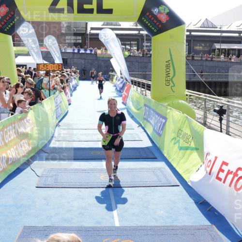 10.08.2025 - GEWOBA Citytriathlon Bremen H.Heesch http://msf.ph/oto/8556633 10.08.2025 15:30:07 Ziel 405, 487 meine-sportfotos.de