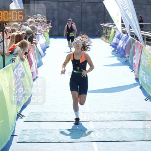 10.08.2025 - GEWOBA Citytriathlon Bremen H.Heesch http://msf.ph/oto/8556637 10.08.2025 15:30:10 Ziel 405, 487 meine-sportfotos.de