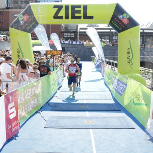 10.08.2025 - GEWOBA Citytriathlon Bremen H.Heesch http://msf.ph/oto/8556673 10.08.2025 15:30:23 Ziel 80, 249, 278 meine-sportfotos.de