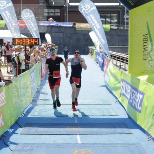 10.08.2025 - GEWOBA Citytriathlon Bremen H.Heesch http://msf.ph/oto/8556693 10.08.2025 14:33:48 Ziel 754, 762 meine-sportfotos.de