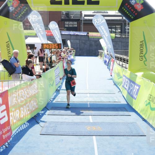 10.08.2025 - GEWOBA Citytriathlon Bremen H.Heesch http://msf.ph/oto/8556715 10.08.2025 14:33:54 Ziel 754, 762, 965 meine-sportfotos.de