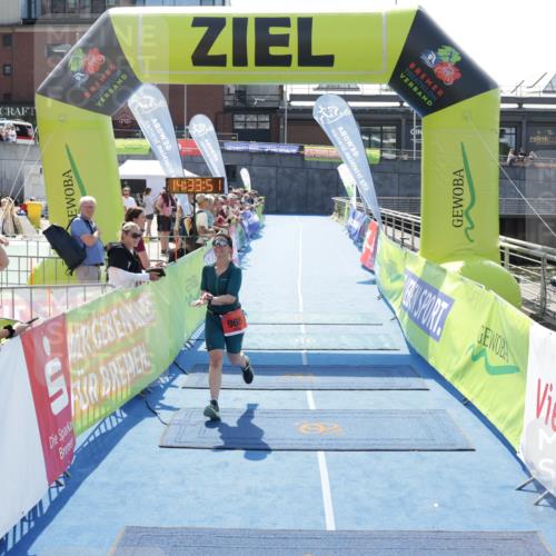 10.08.2025 - GEWOBA Citytriathlon Bremen H.Heesch http://msf.ph/oto/8556720 10.08.2025 14:33:55 Ziel 754, 762, 965 meine-sportfotos.de