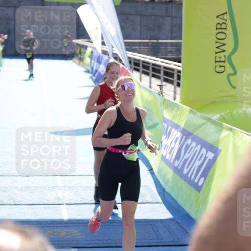 10.08.2025 - GEWOBA Citytriathlon Bremen H.Heesch http://msf.ph/oto/8556726 10.08.2025 15:30:56 Ziel 35, 110, 351, 365, 483 meine-sportfotos.de