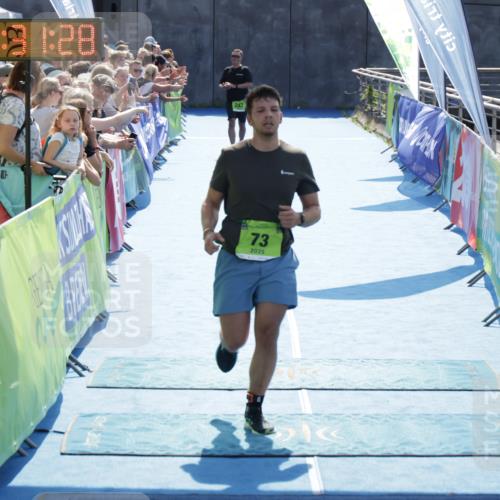 10.08.2025 - GEWOBA Citytriathlon Bremen H.Heesch http://msf.ph/oto/8556781 10.08.2025 15:31:32 Ziel 73, 376 meine-sportfotos.de