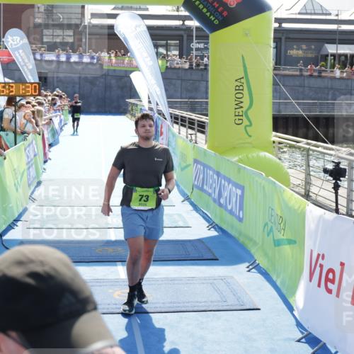 10.08.2025 - GEWOBA Citytriathlon Bremen H.Heesch http://msf.ph/oto/8556791 10.08.2025 15:31:34 Ziel 73 meine-sportfotos.de