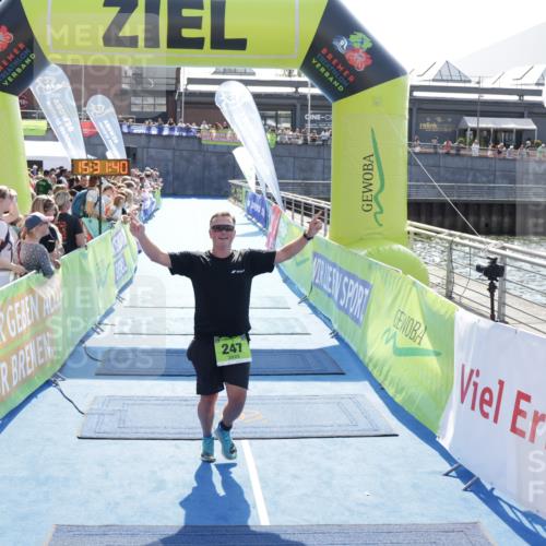 10.08.2025 - GEWOBA Citytriathlon Bremen H.Heesch http://msf.ph/oto/8556805 10.08.2025 15:31:44 Ziel 247 meine-sportfotos.de