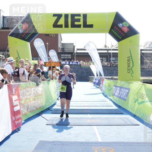 10.08.2025 - GEWOBA Citytriathlon Bremen H.Heesch http://msf.ph/oto/8556843 10.08.2025 15:32:10 Ziel 338, 411, 461 meine-sportfotos.de
