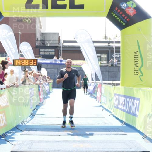 10.08.2025 - GEWOBA Citytriathlon Bremen H.Heesch http://msf.ph/oto/8556922 10.08.2025 14:38:37 Ziel 726 meine-sportfotos.de