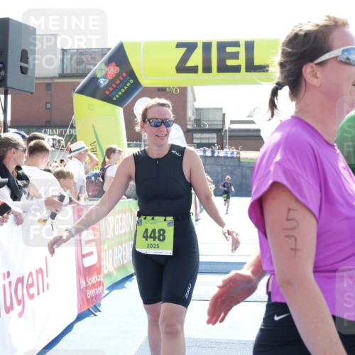 10.08.2025 - GEWOBA Citytriathlon Bremen H.Heesch http://msf.ph/oto/8556933 10.08.2025 15:32:42 Ziel 189, 448, 457, 494 meine-sportfotos.de