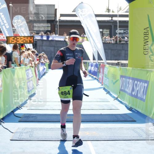 10.08.2025 - GEWOBA Citytriathlon Bremen H.Heesch http://msf.ph/oto/8556942 10.08.2025 15:32:48 Ziel 494 meine-sportfotos.de