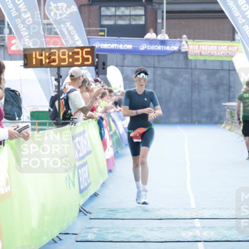 10.08.2025 - GEWOBA Citytriathlon Bremen H.Heesch http://msf.ph/oto/8556949 10.08.2025 14:39:39 Ziel 935 meine-sportfotos.de