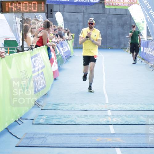 10.08.2025 - GEWOBA Citytriathlon Bremen H.Heesch http://msf.ph/oto/8556966 10.08.2025 14:40:05 Ziel 792 meine-sportfotos.de